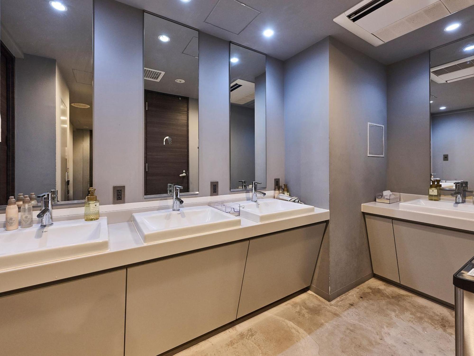 Hotel Plus Hostel Tokyo Akihabara Dış mekan fotoğraf